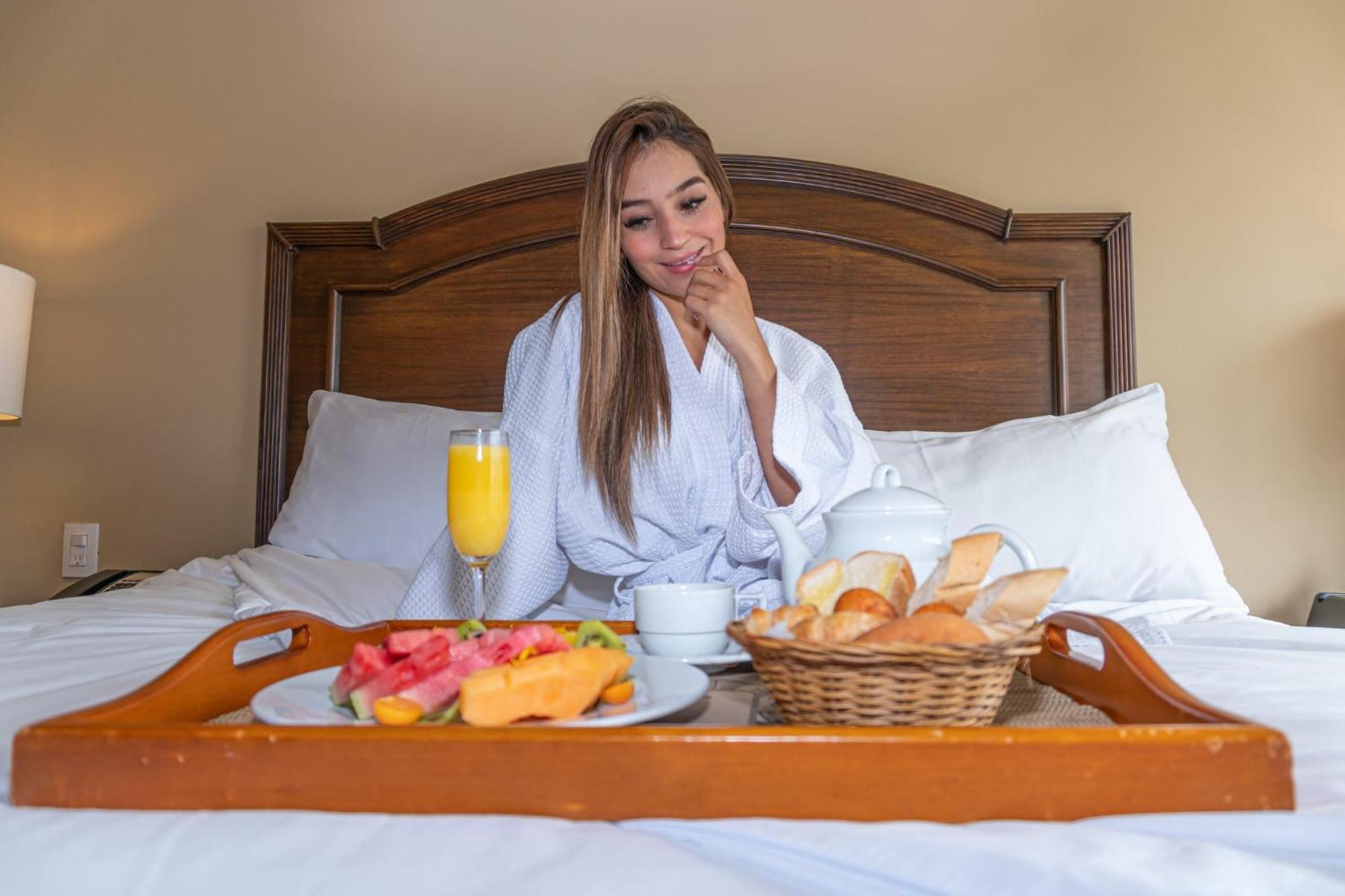 Intercontinental Medellin - Movich By Ihg Hotell Eksteriør bilde
